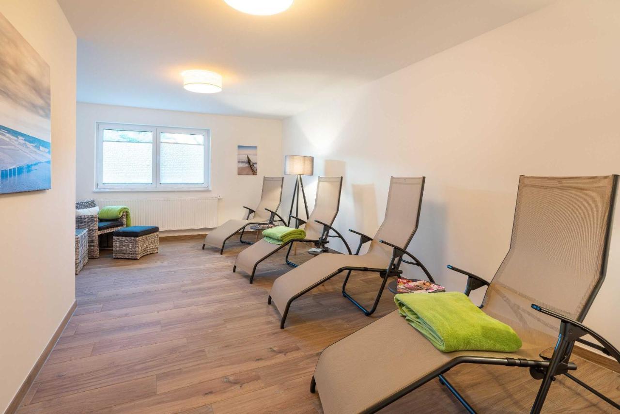 Appartement "Mondstein" Mit Penthouseflair - Oase Am Haff Garz  الغرفة الصورة